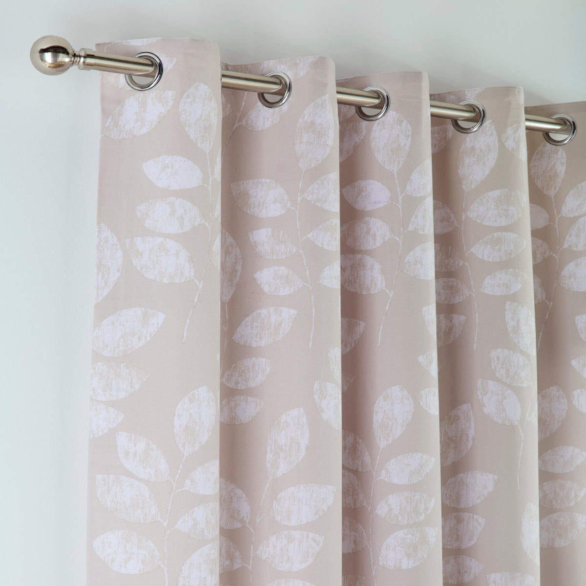 Boston Eyelet Curtains – Natural