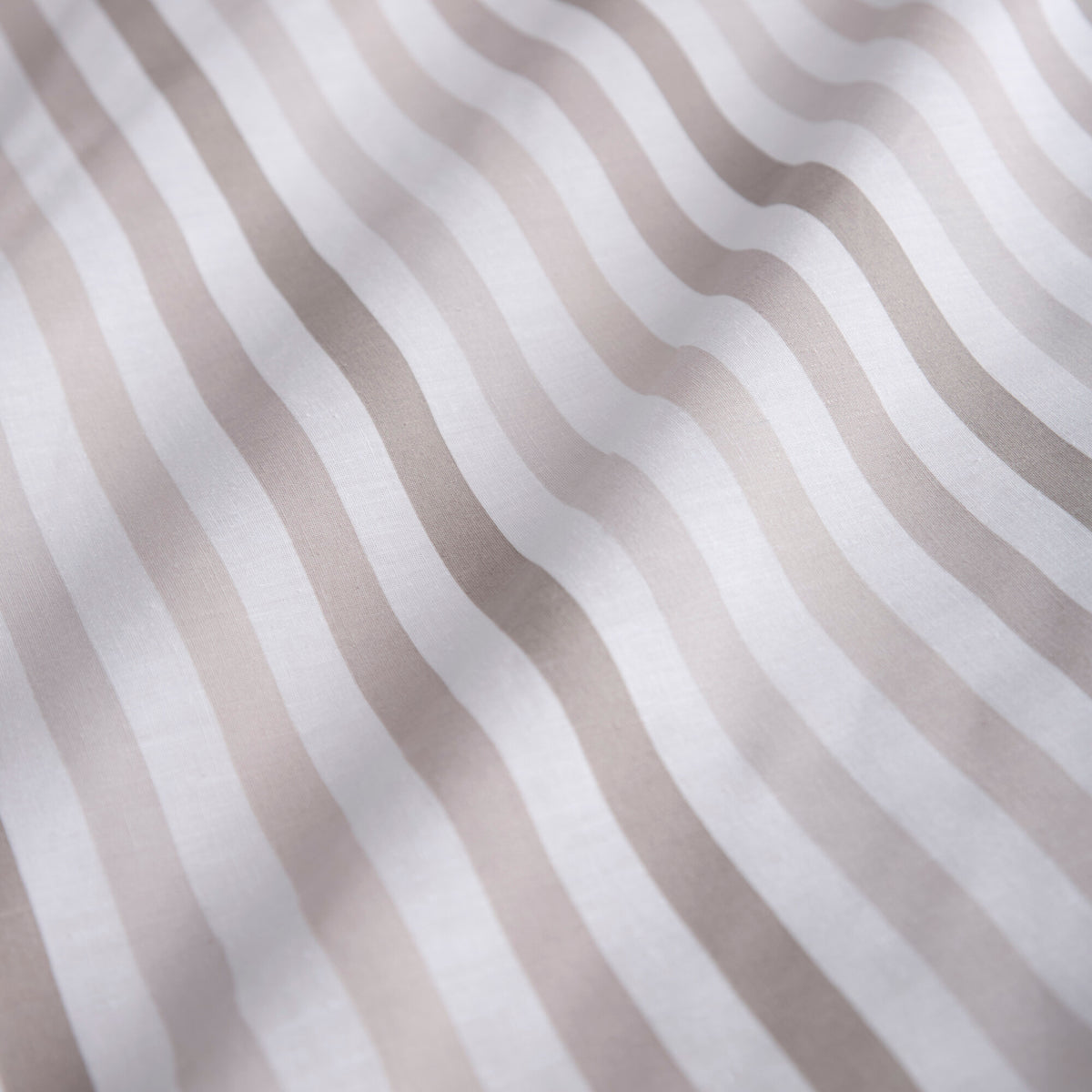Ombre Pencil Stripe Duvet Set – Natural