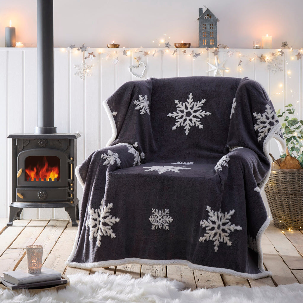 Snowflake Jacquard Sherpa Fleece Throw - Happy Linen Company