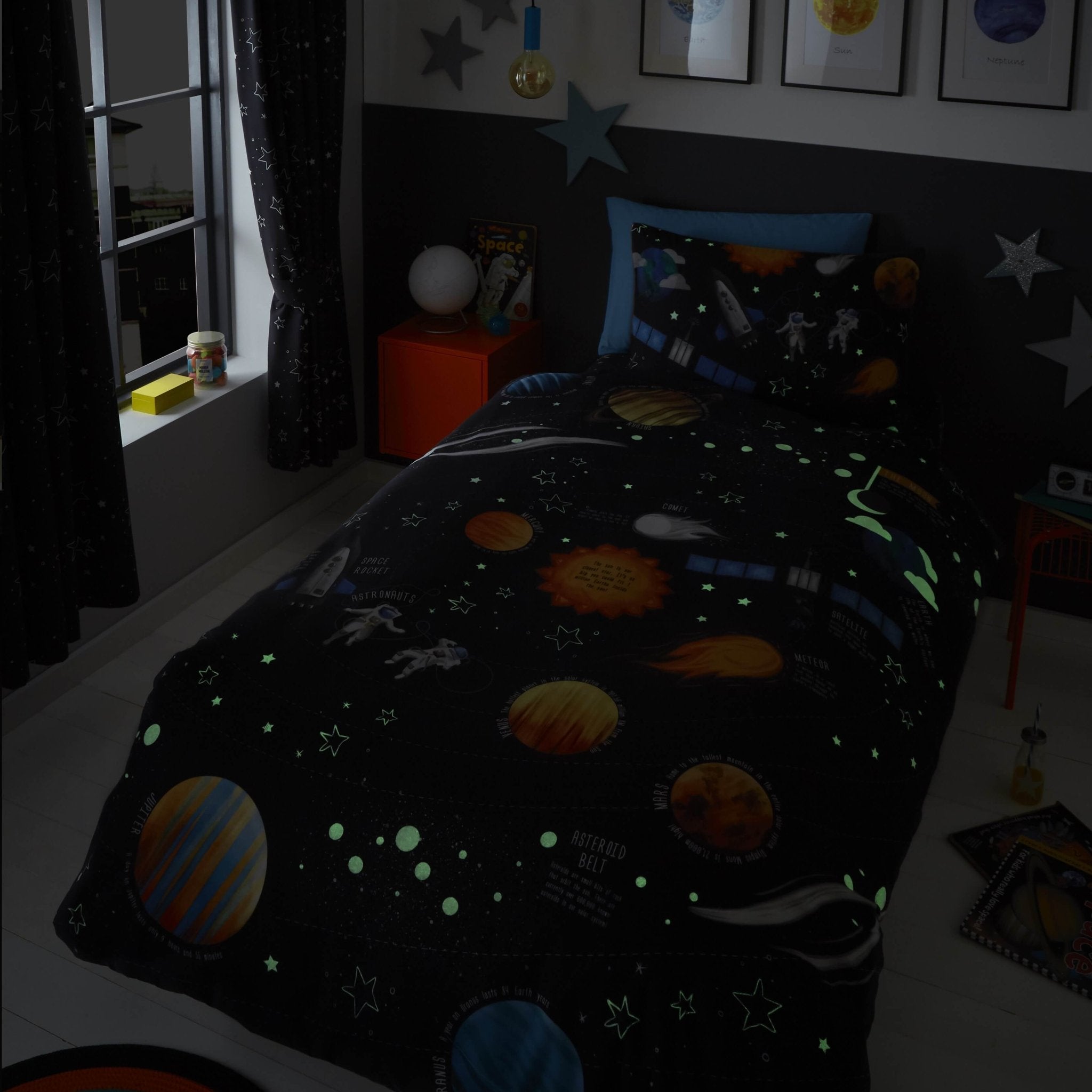 Solar System Space Bedding - Happy Linen Company